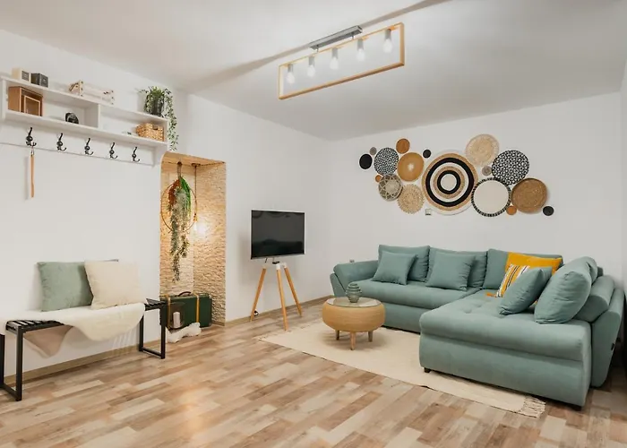 Cozee Studio - In Inima Brasovului